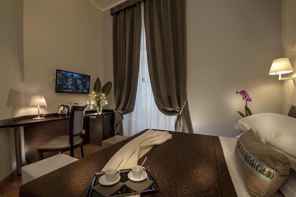 Dve Suite Rom Rum bild