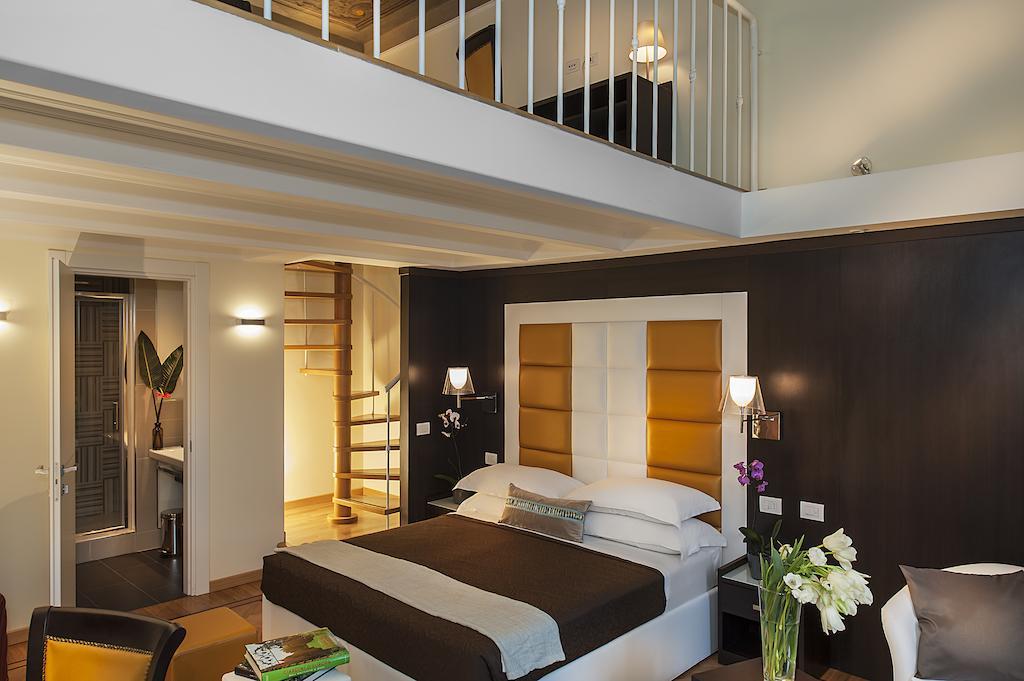 Dve Suite Rom Rum bild