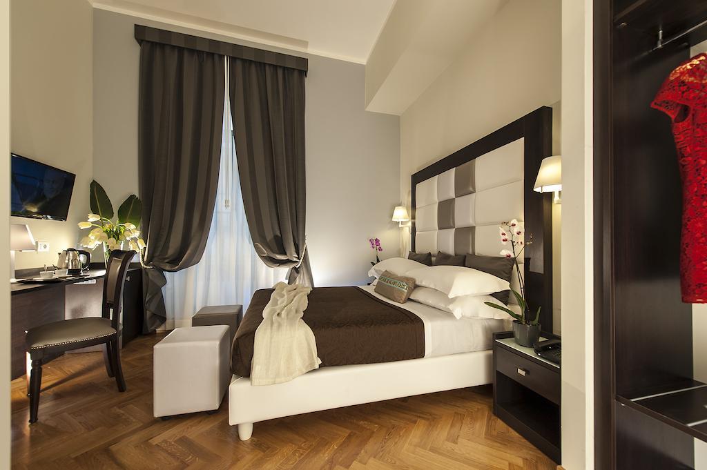 Dve Suite Rom Rum bild